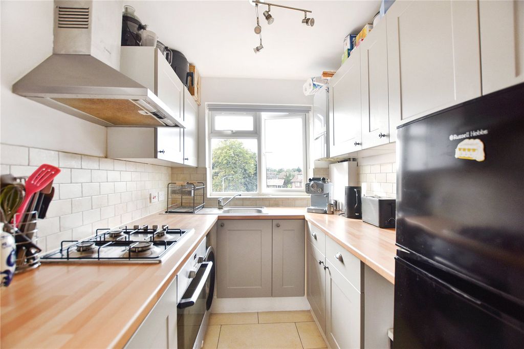 Property photo 3 of 8 Picture No. 02