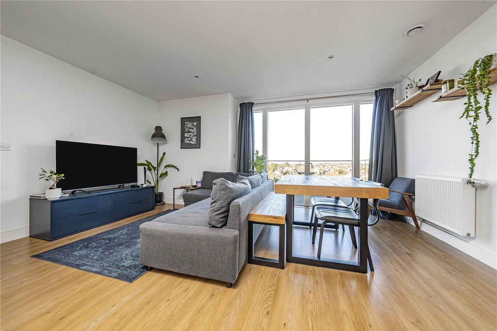 Property photo 3 of 11 Picture No. 09