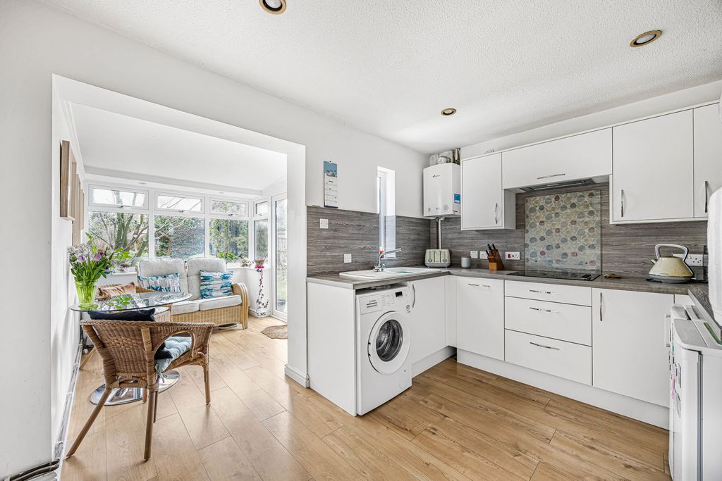 Property photo 2 of 20 Kitchen Dining Room