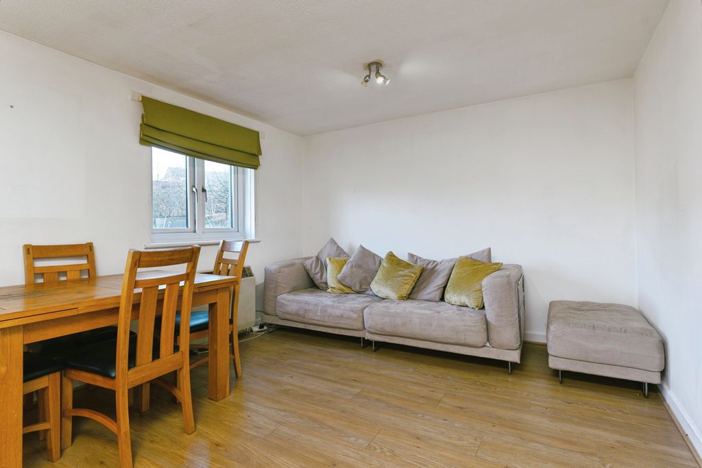 Property photo 3 of 15 Living Room