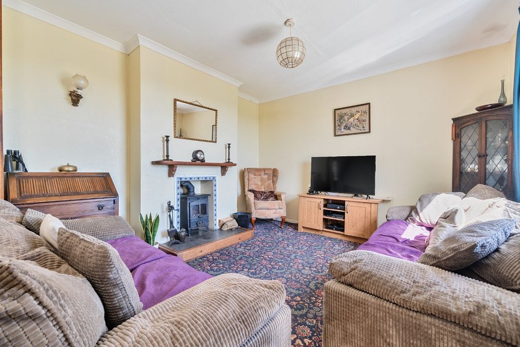 Property photo 2 of 22 5297993