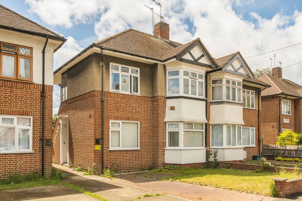 Property photo 1 of 6