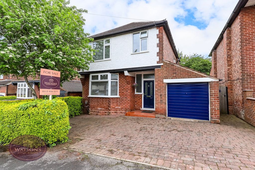 Property photo 1 of 24