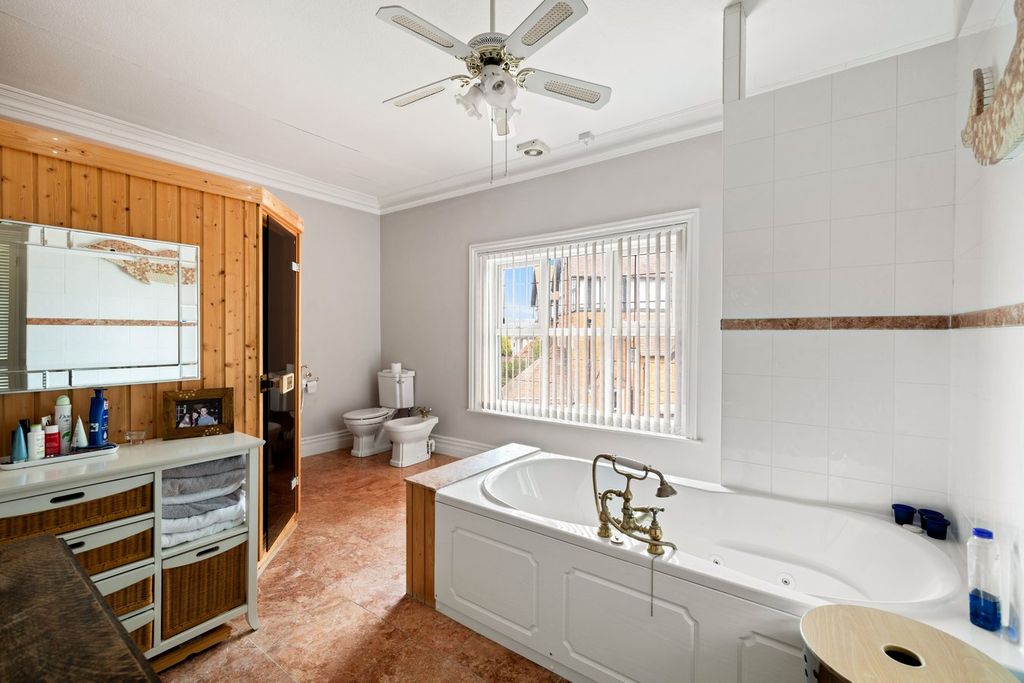 Additional image 14 of 6 bed detached house for saleBathurst Road, Folkestone CT20