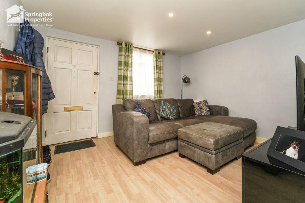 Property photo 2 of 18 Image 1