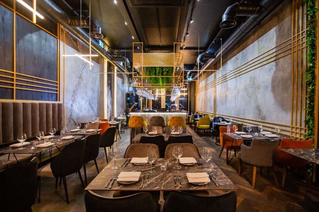 Property photo 1 of 3 Restaurant For Sale, Ruislip