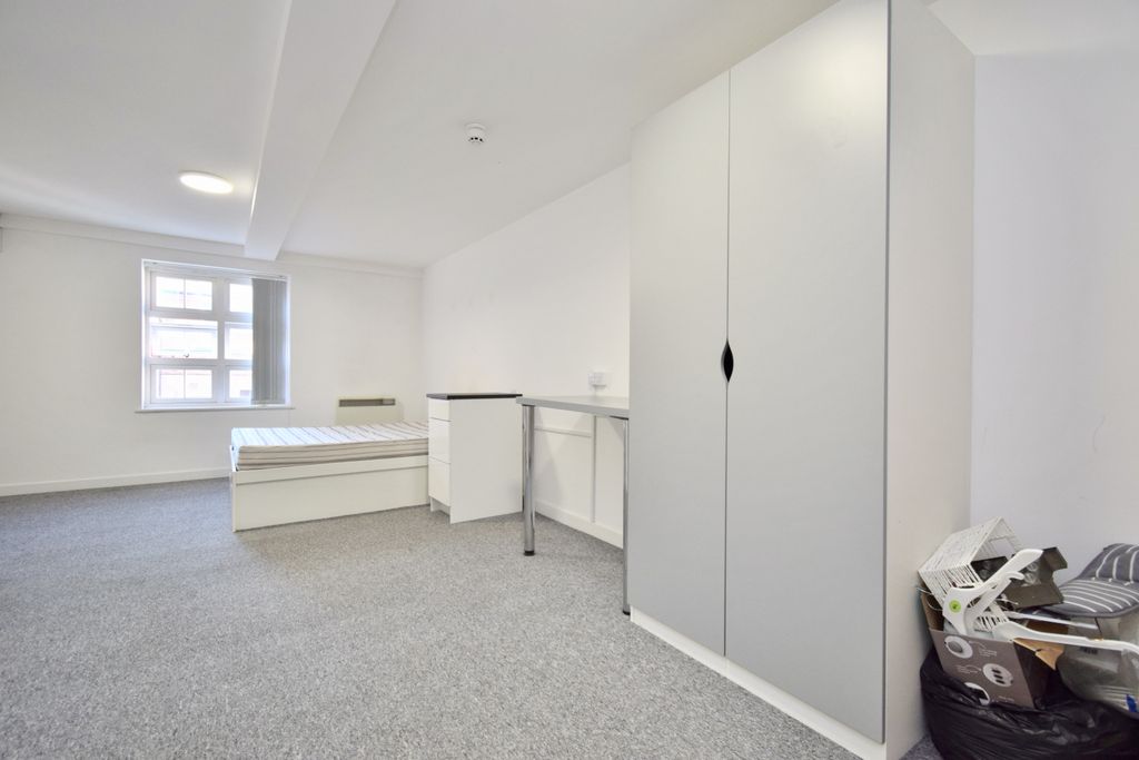 Property photo 2 of 10 Gallery