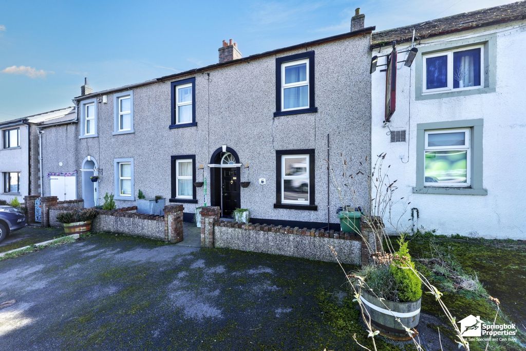 Property photo 1 of 13 Front View