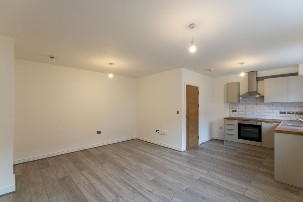 Property photo 2 of 8 Img_7969_1