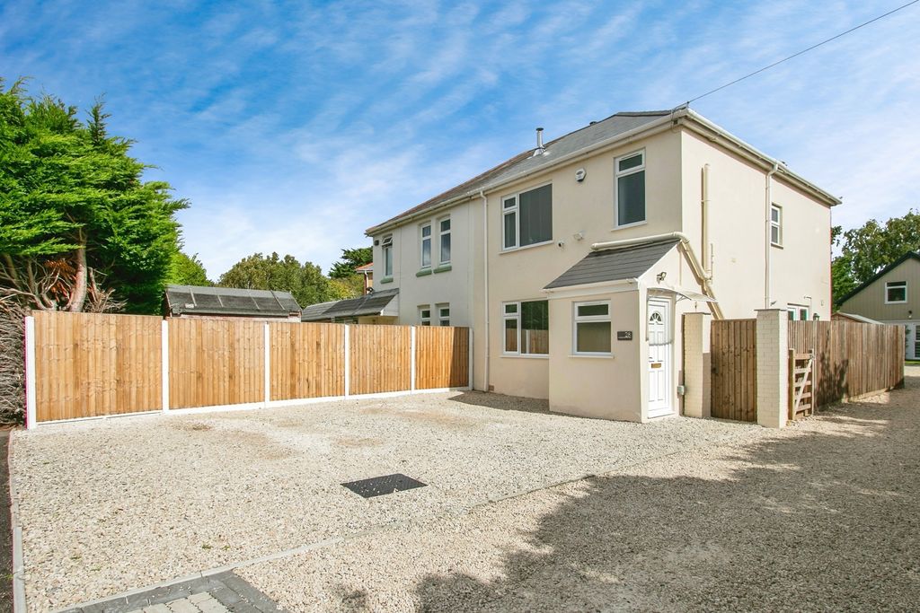 Property photo 1 of 17 Front