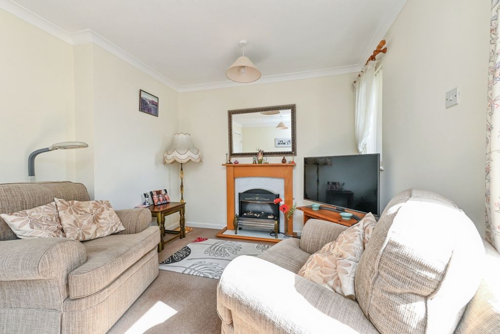 Property photo 3 of 13 Image 2
