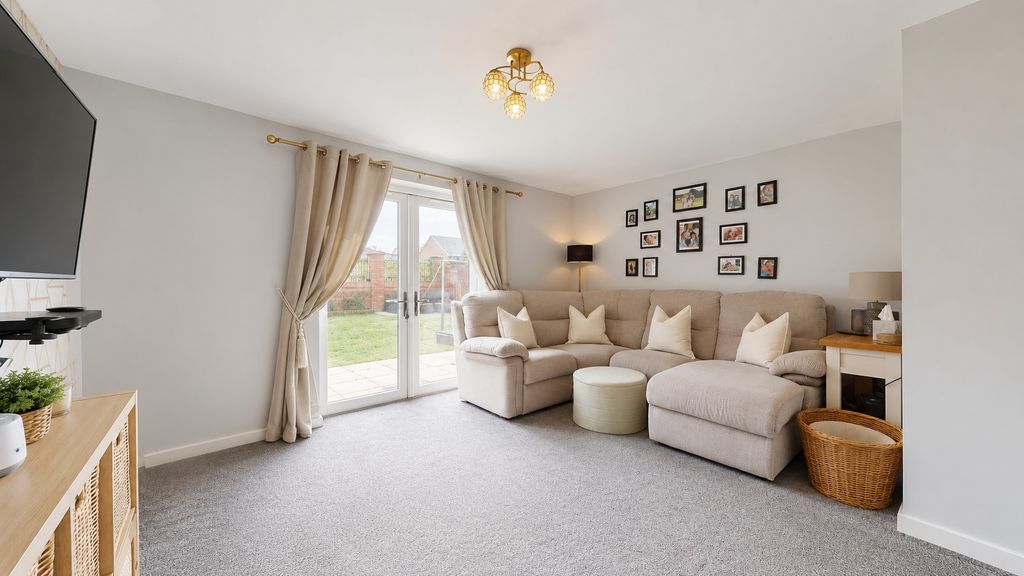 Property photo 1 of 29 5201132