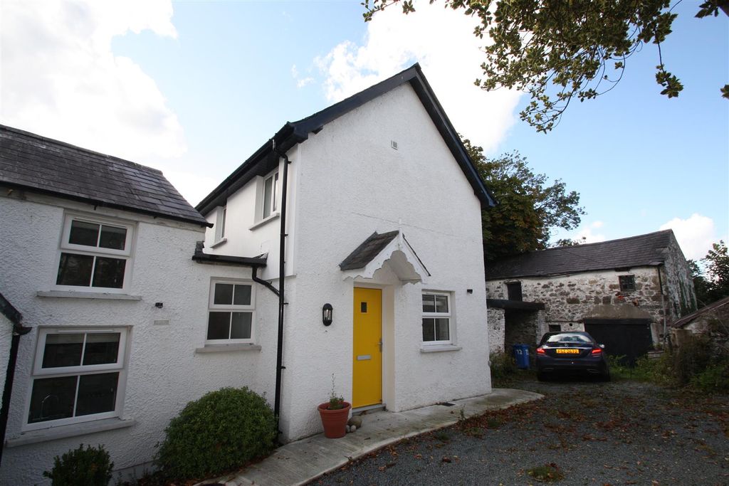 Property photo 2 of 12 Img_0365.Jpg