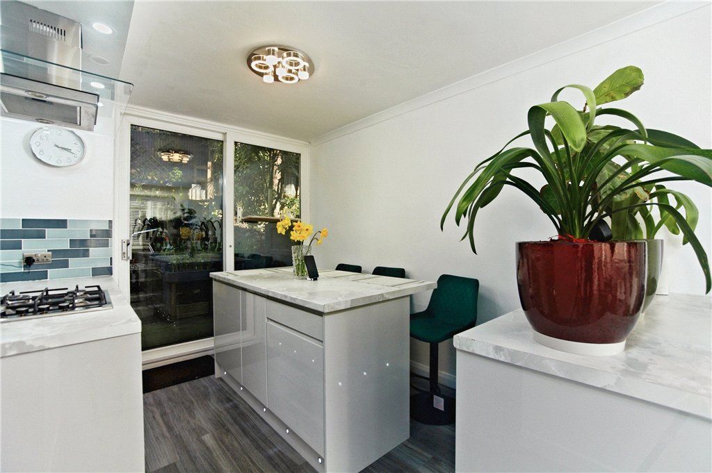 Property photo 3 of 15 Picture No. 09