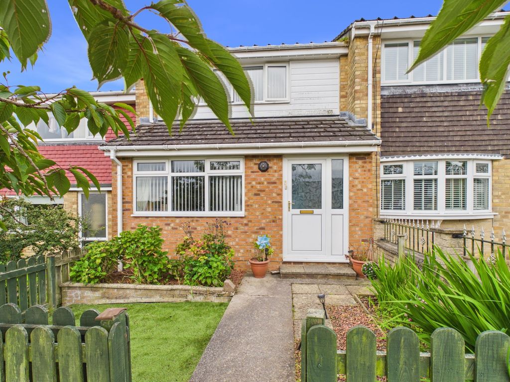 Property photo 1 of 12 External