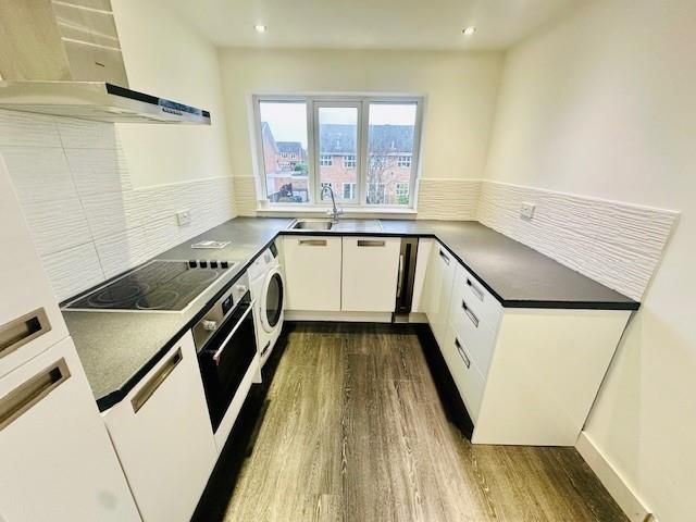 Property photo 2 of 9 8.Jpg