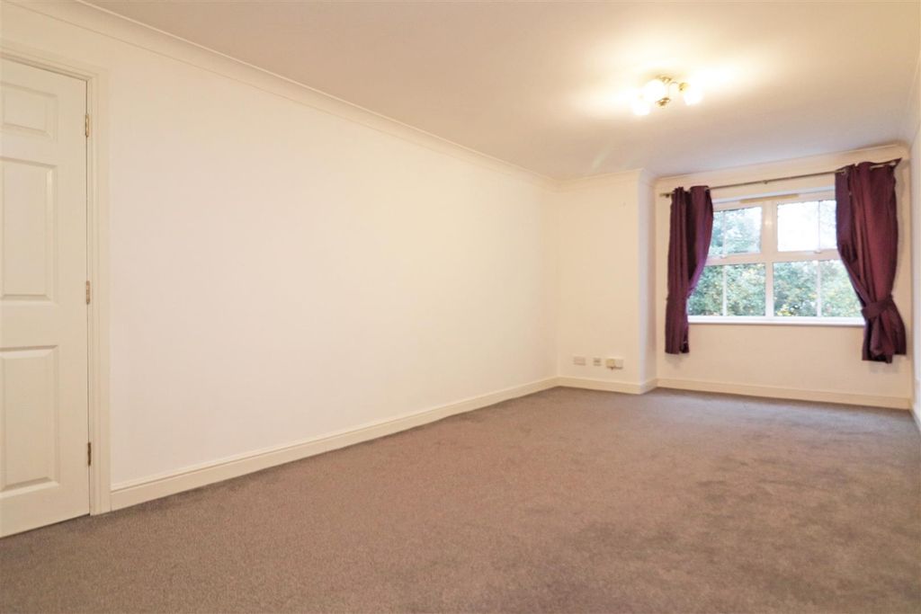 Property photo 2 of 10 2