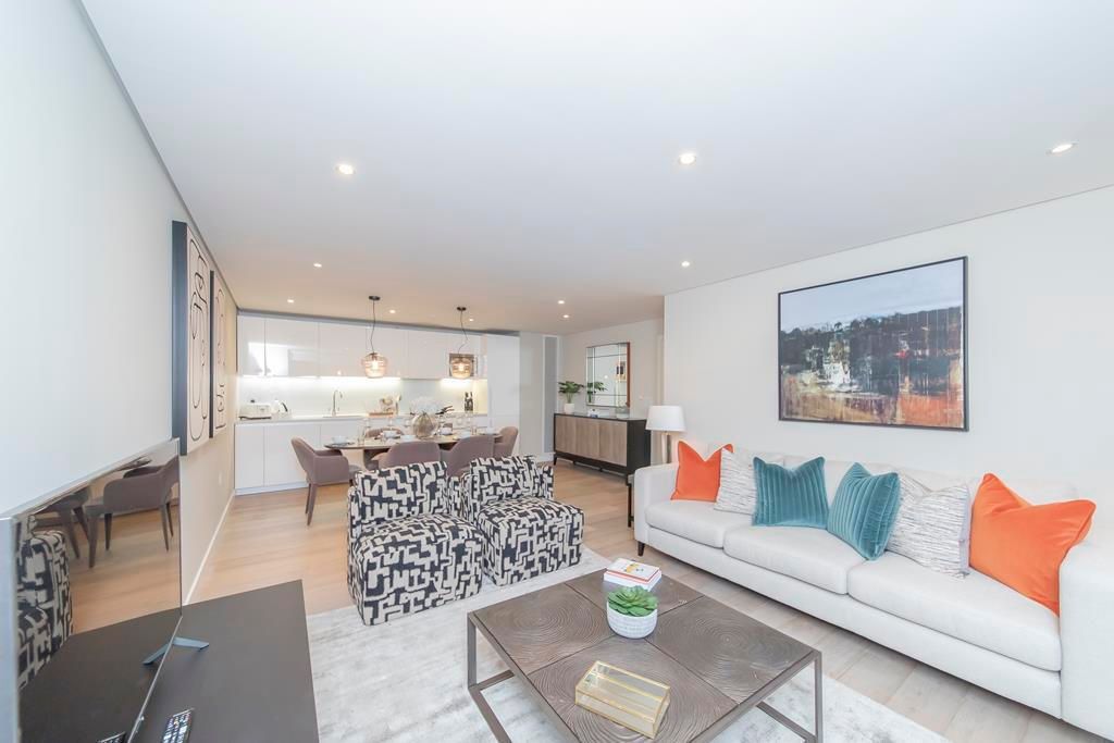 Property photo 3 of 31