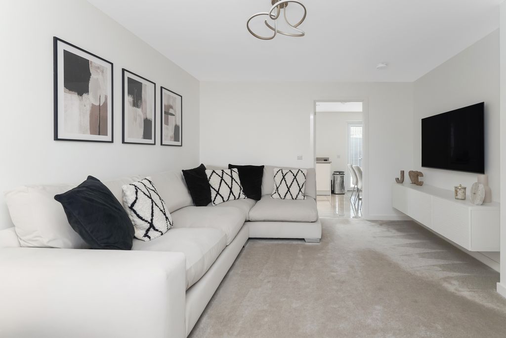 Property photo 3 of 15 Property Image 3