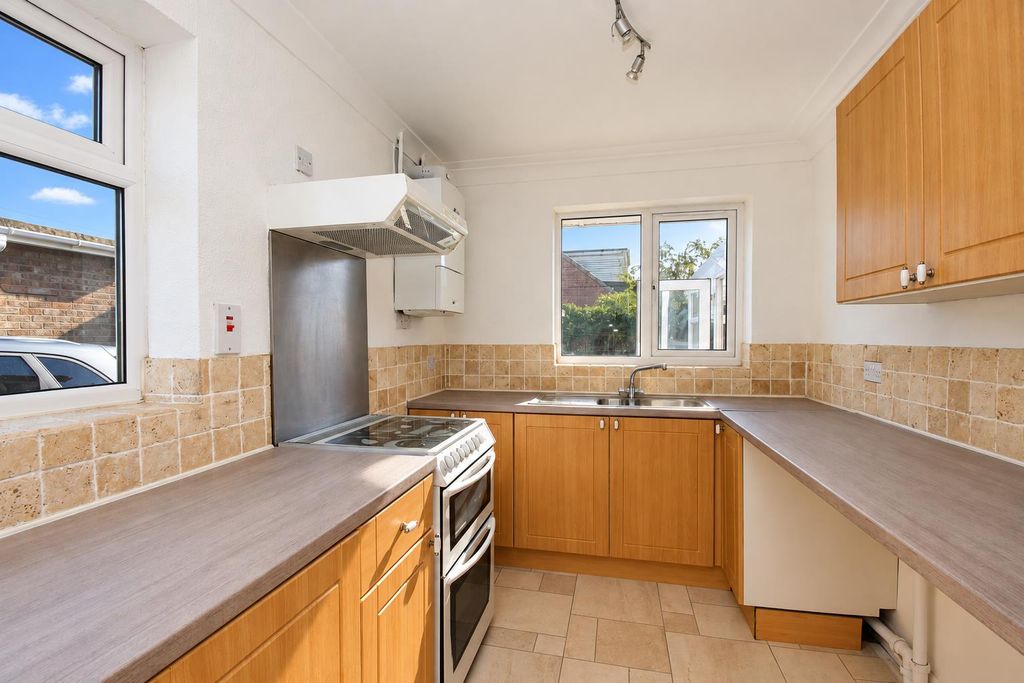 Property photo 3 of 14 Photo (7).Png