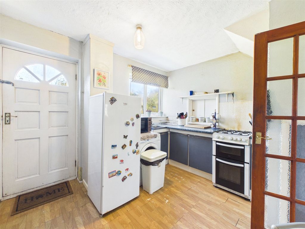 Property photo 3 of 18 Picture No. 10