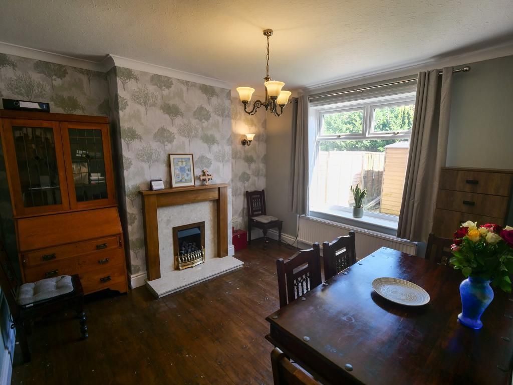 Property photo 2 of 15 Dining Room