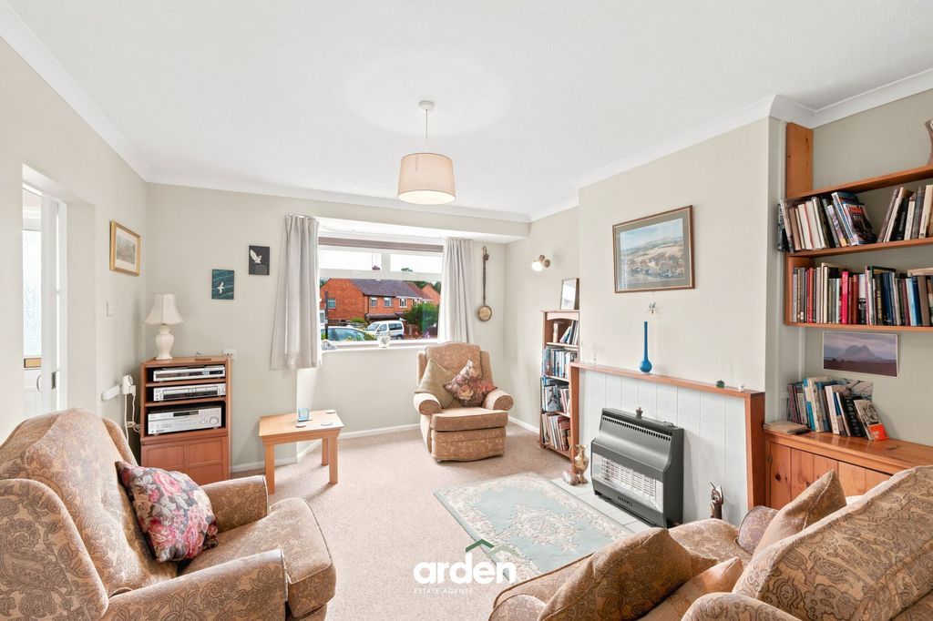 Property photo 2 of 10