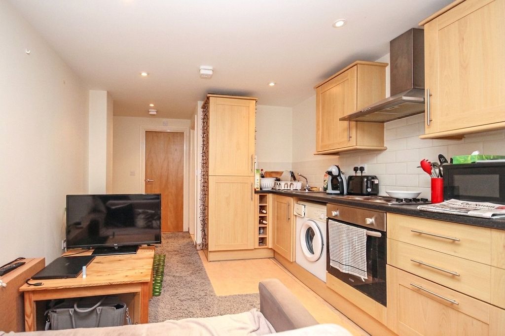 Property photo 1 of 7 Picture No. 24