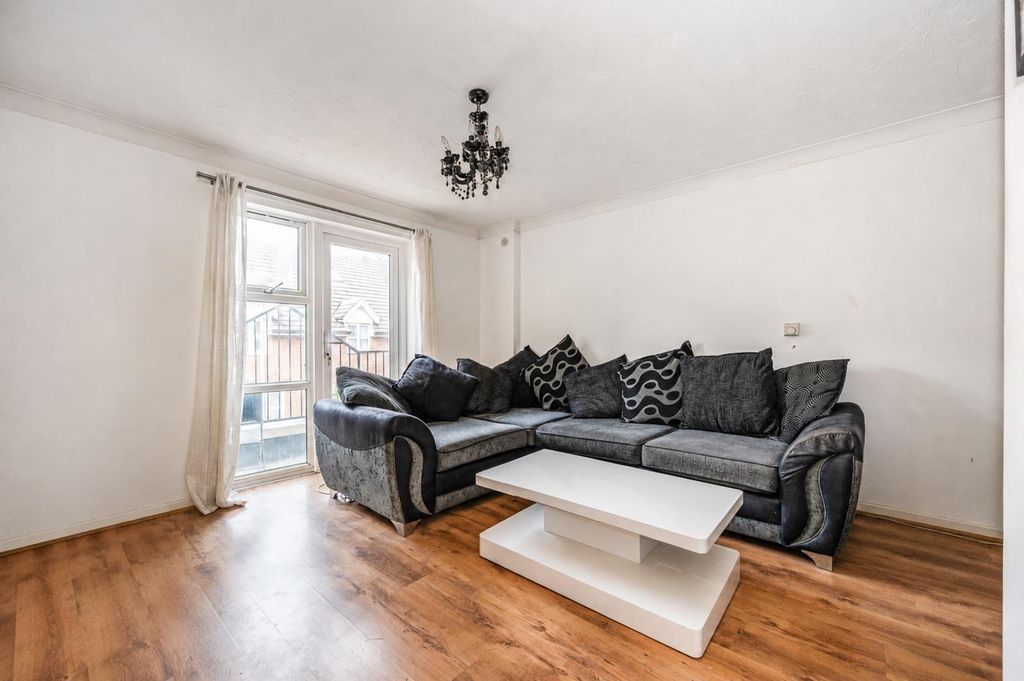 Property photo 2 of 18 1.Jpg