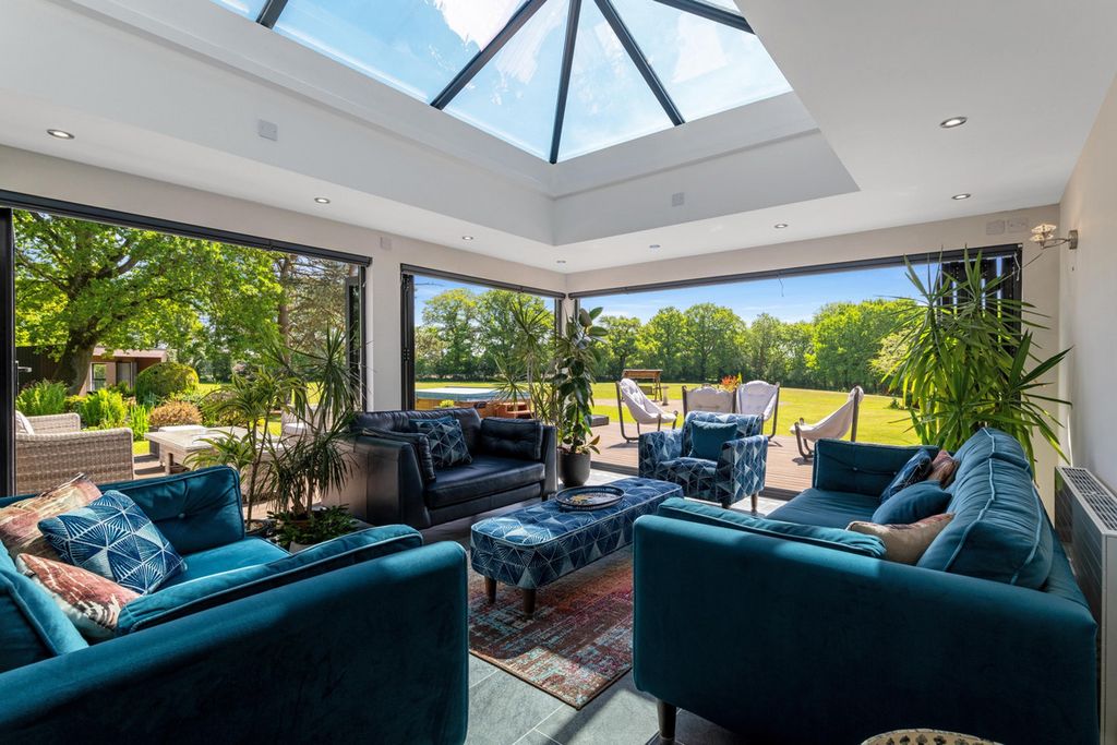 Additional image 14 of 6 bed detached house for saleCherry Pit Lane, Beoley, Worcestershire B98