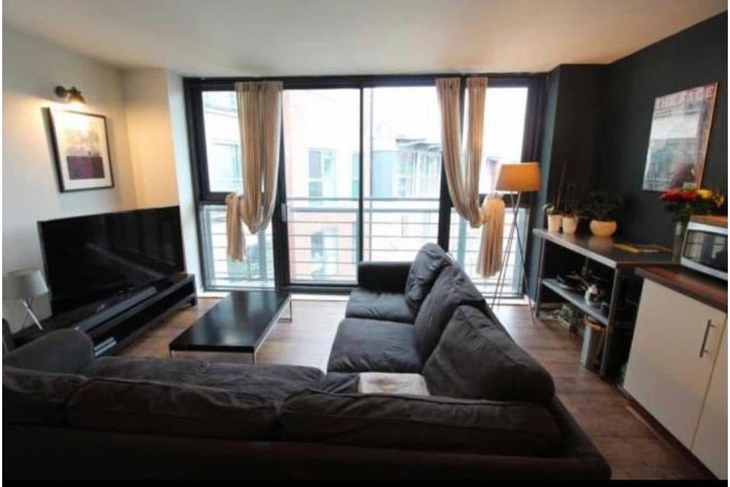 Property photo 2 of 7