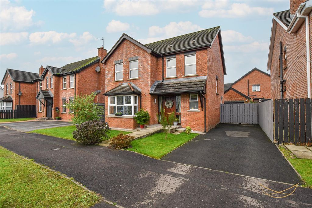 Property photo 1 of 48 Dhp-12.Jpg