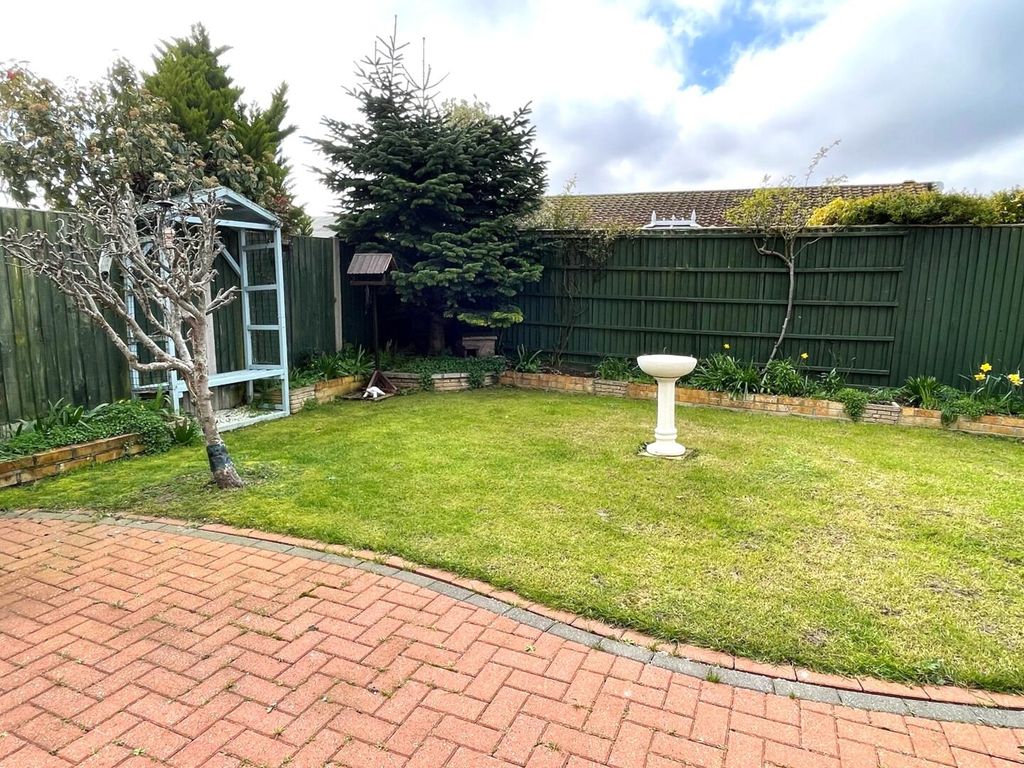 Property photo 2 of 23 Rear Garden