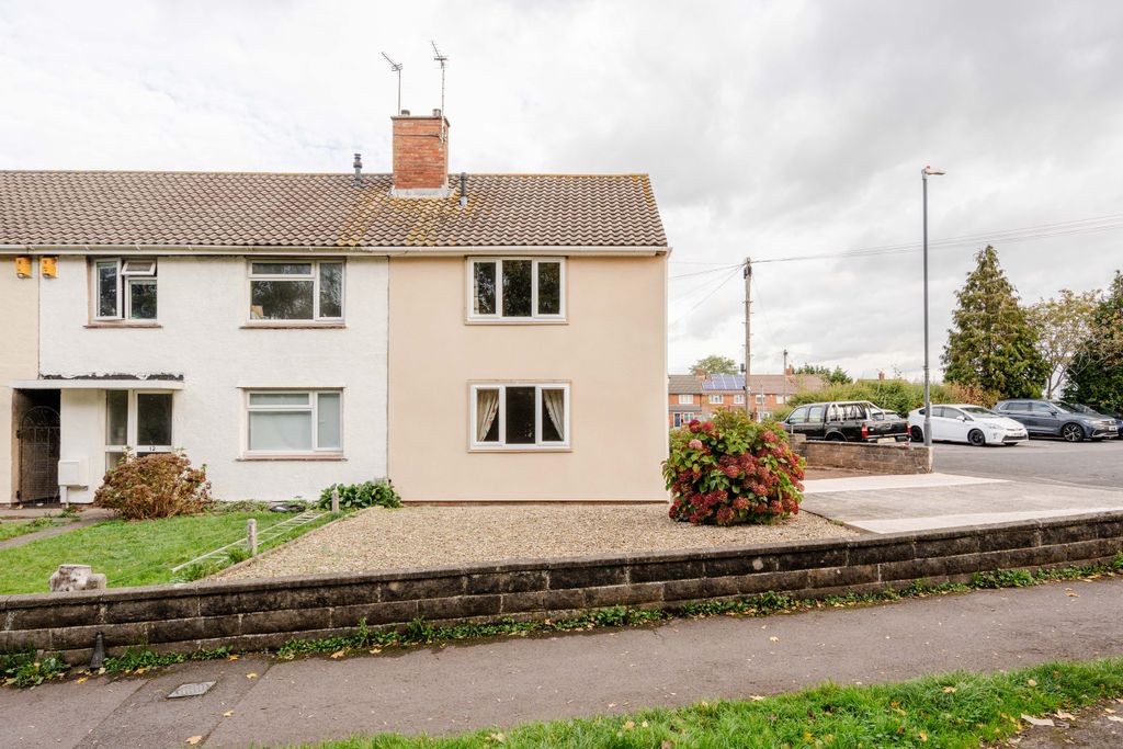 Property photo 2 of 15 2