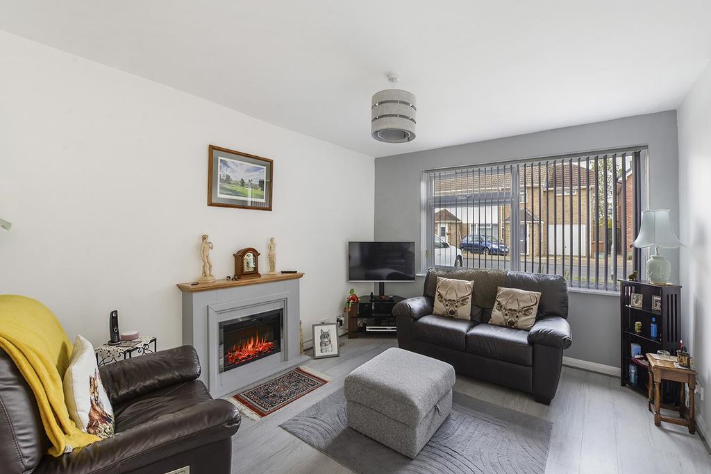Property photo 2 of 17 28Allington03.Jpg