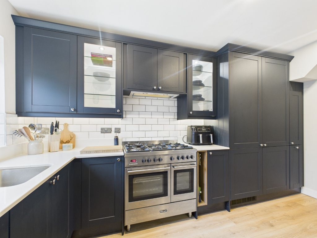 Property photo 3 of 25 4667847