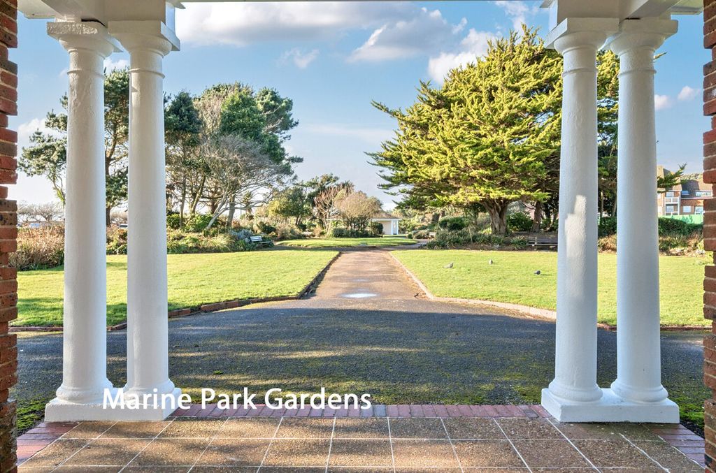 Property photo 3 of 20