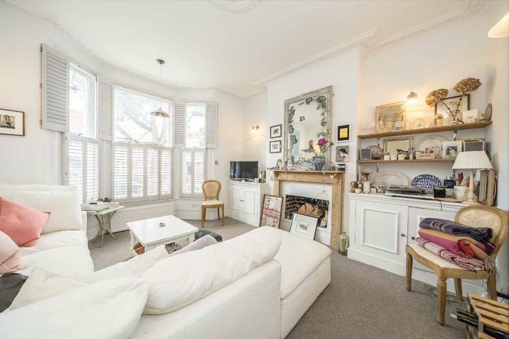Property photo 2 of 5