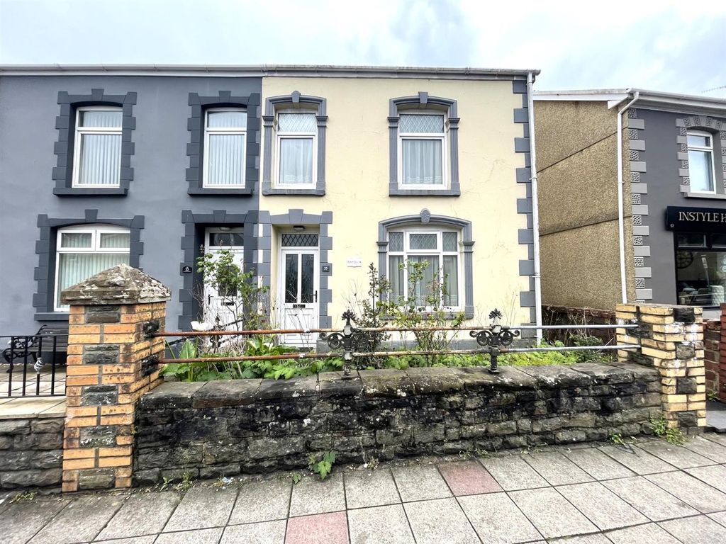 Property photo 1 of 21