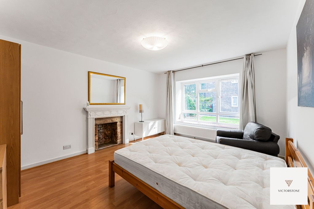 Property photo 3 of 13 3407443