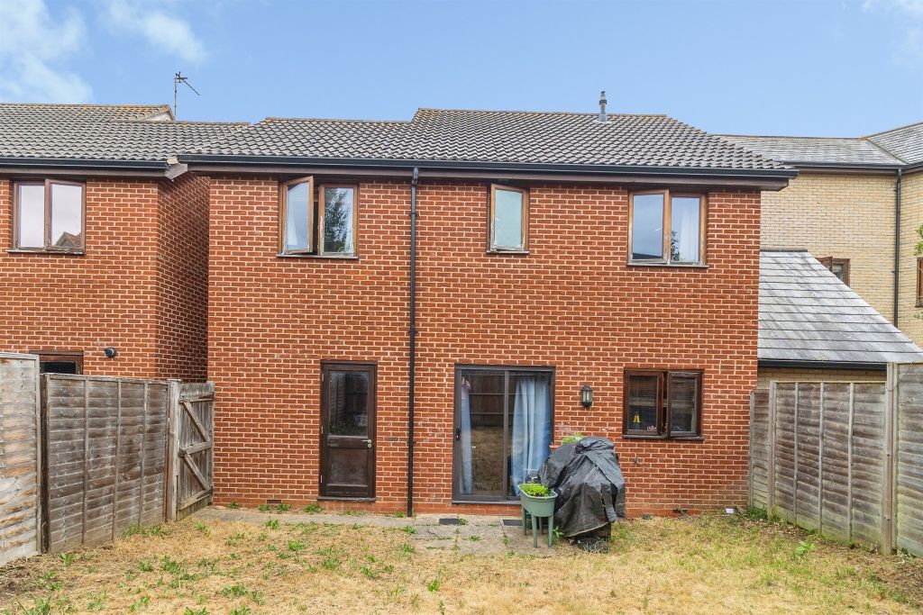 Property photo 3 of 17
