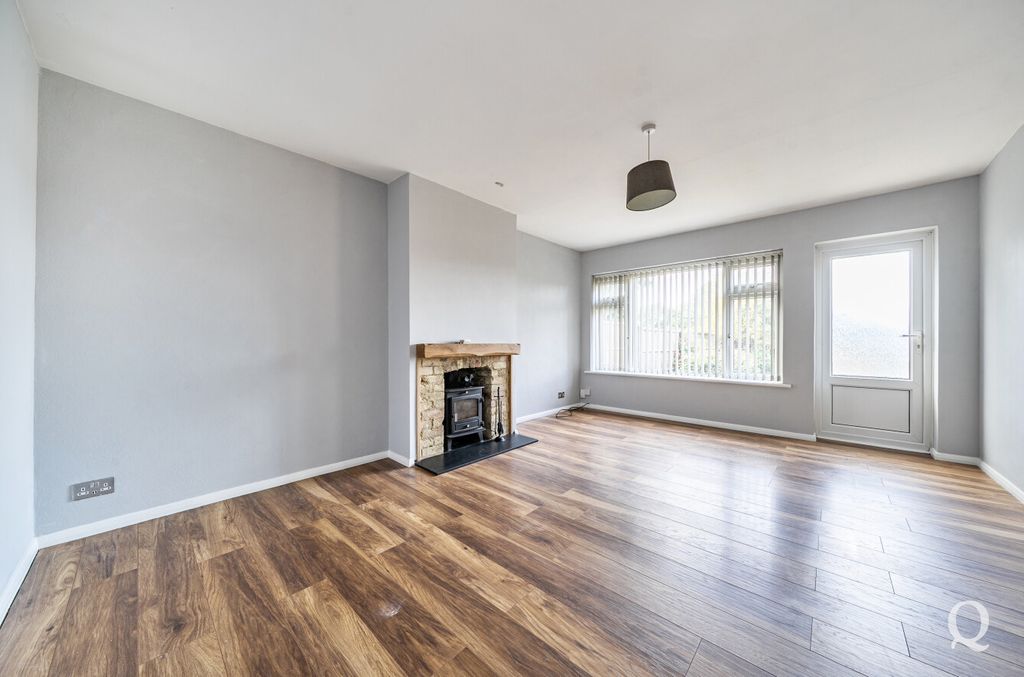 Property photo 3 of 22 8B1B6B3E-7495-4B5...