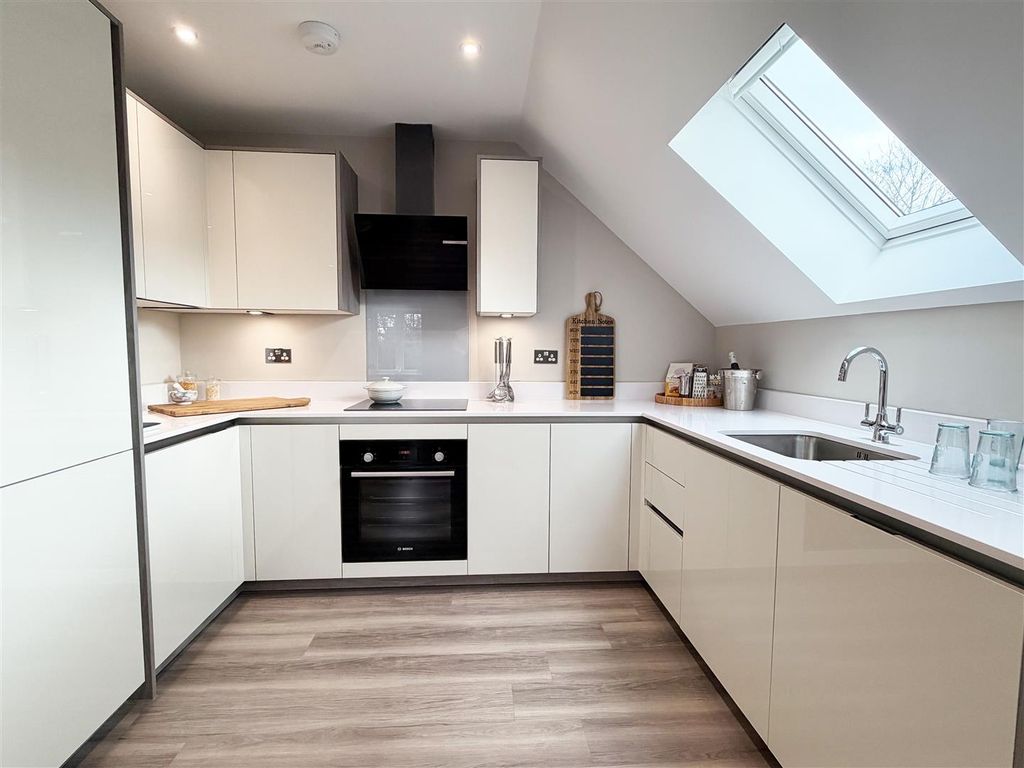 Property photo 2 of 8 Oh Kitchen Copy.Jpg