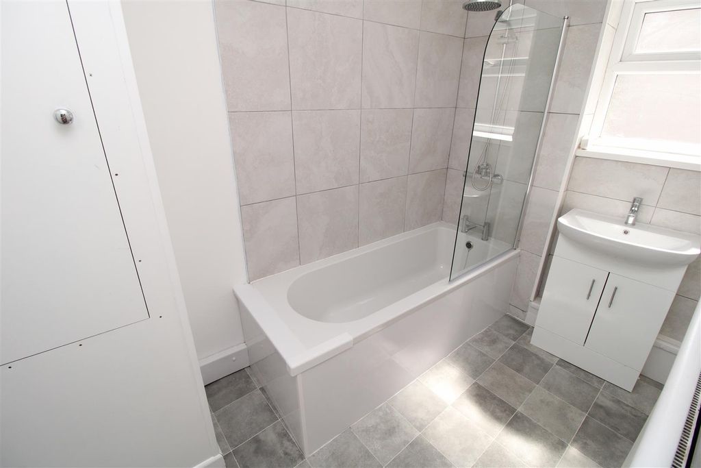 Property photo 2 of 6 Img_4436.Jpg