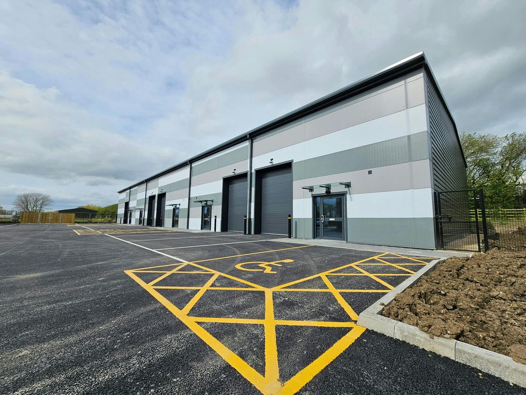 Property photo 1 of 13 5Ae External Front Page Picture Feb 25.Jpg