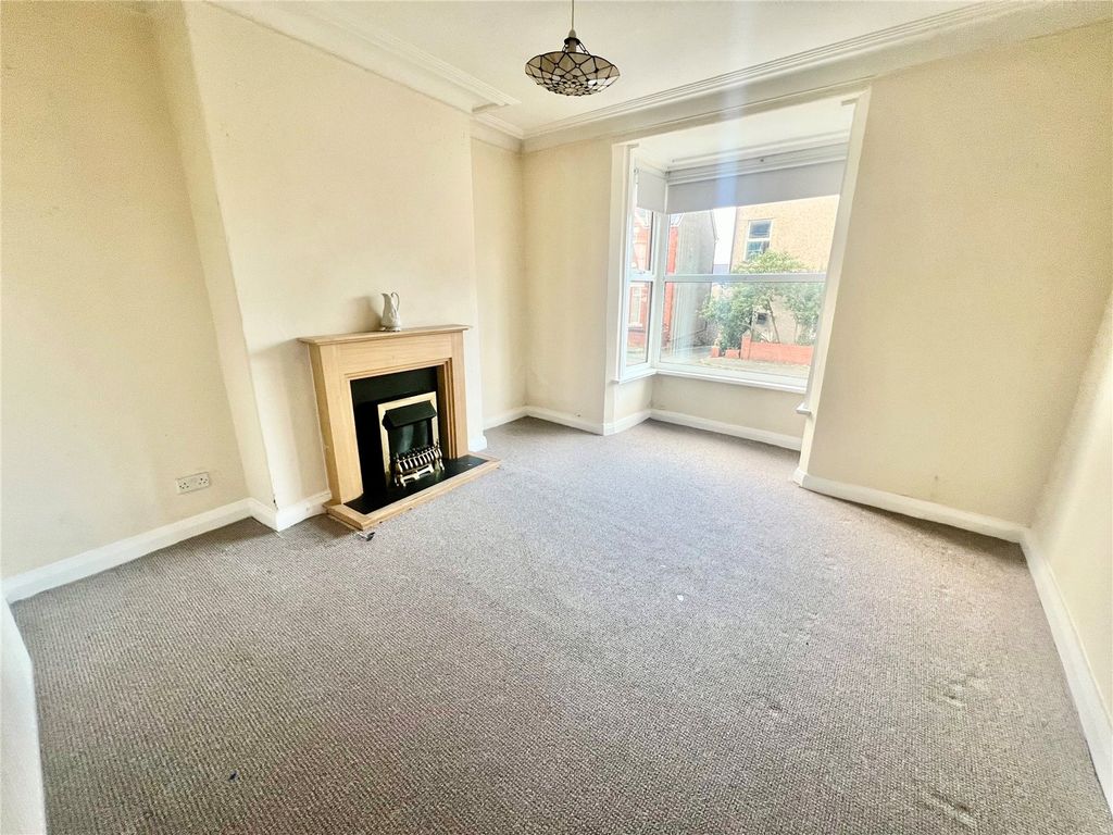 Property photo 2 of 13 Picture No. 03