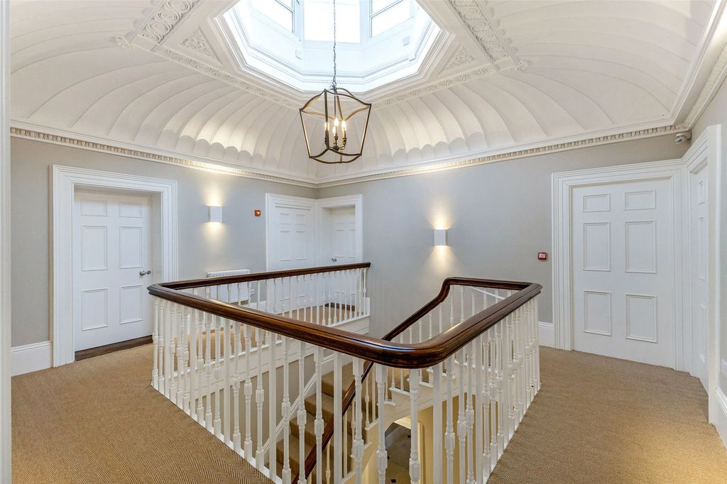 Additional image 4 of 2 bed flat for saleThe Manor At Arden Lawn, Henley-In-Arden, Warwickshire B95