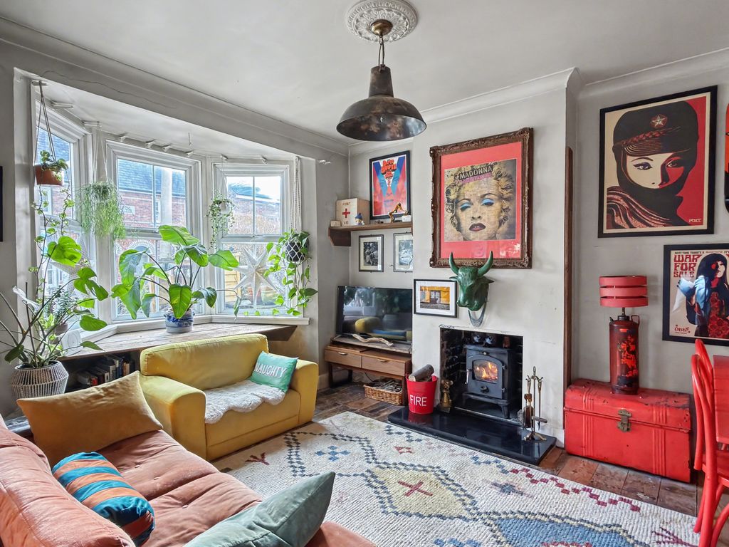 Property photo 3 of 22