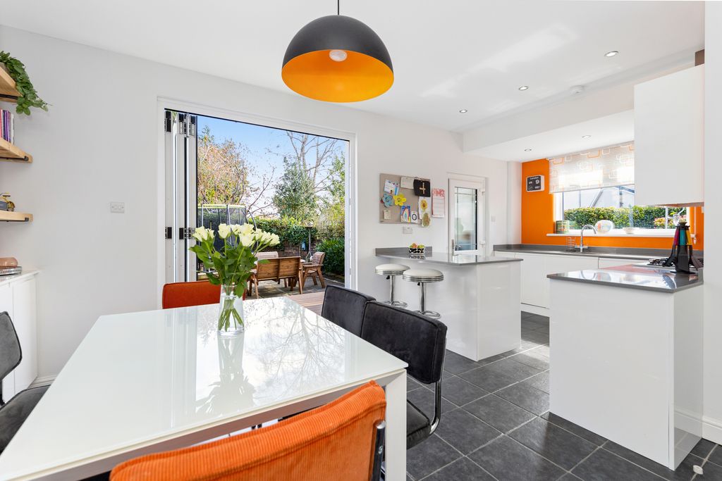 Property photo 3 of 15 Property Image 3