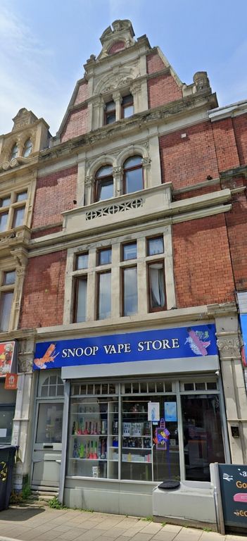 Property photo 1 of 6